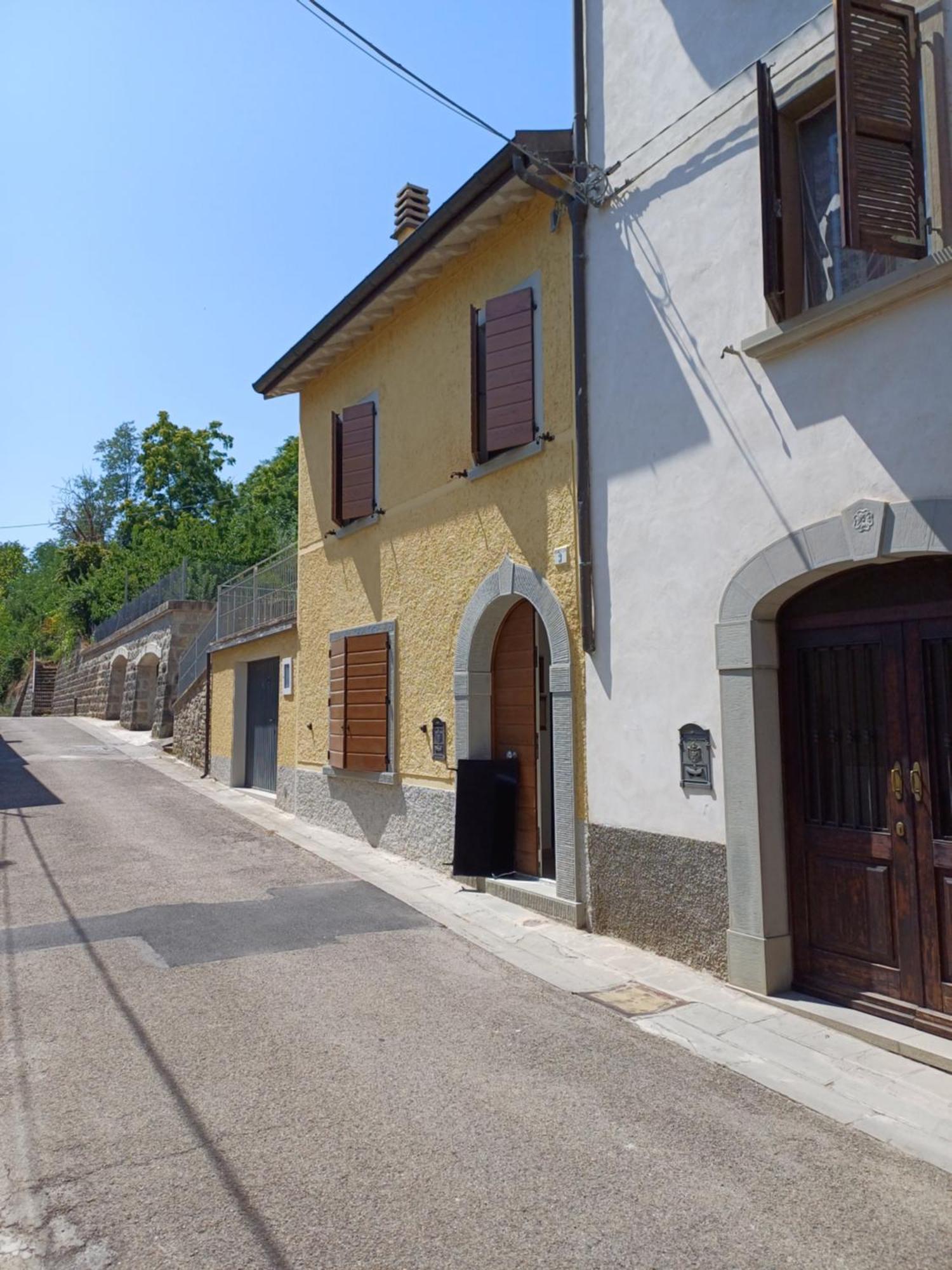 La Locanda Della Campanara Санта-София Экстерьер фото