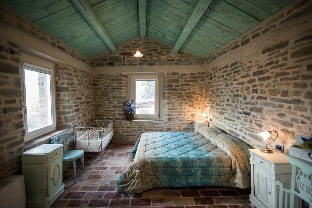 La Locanda Della Campanara Санта-София Экстерьер фото