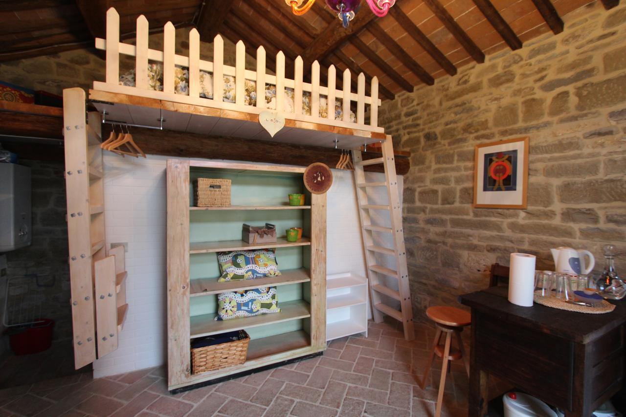 La Locanda Della Campanara Санта-София Экстерьер фото