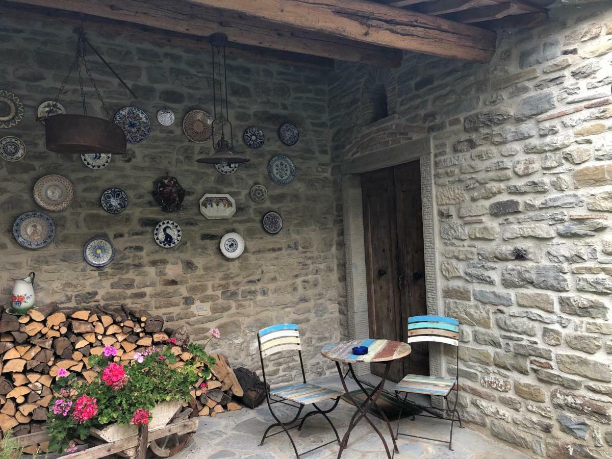 La Locanda Della Campanara Санта-София Экстерьер фото